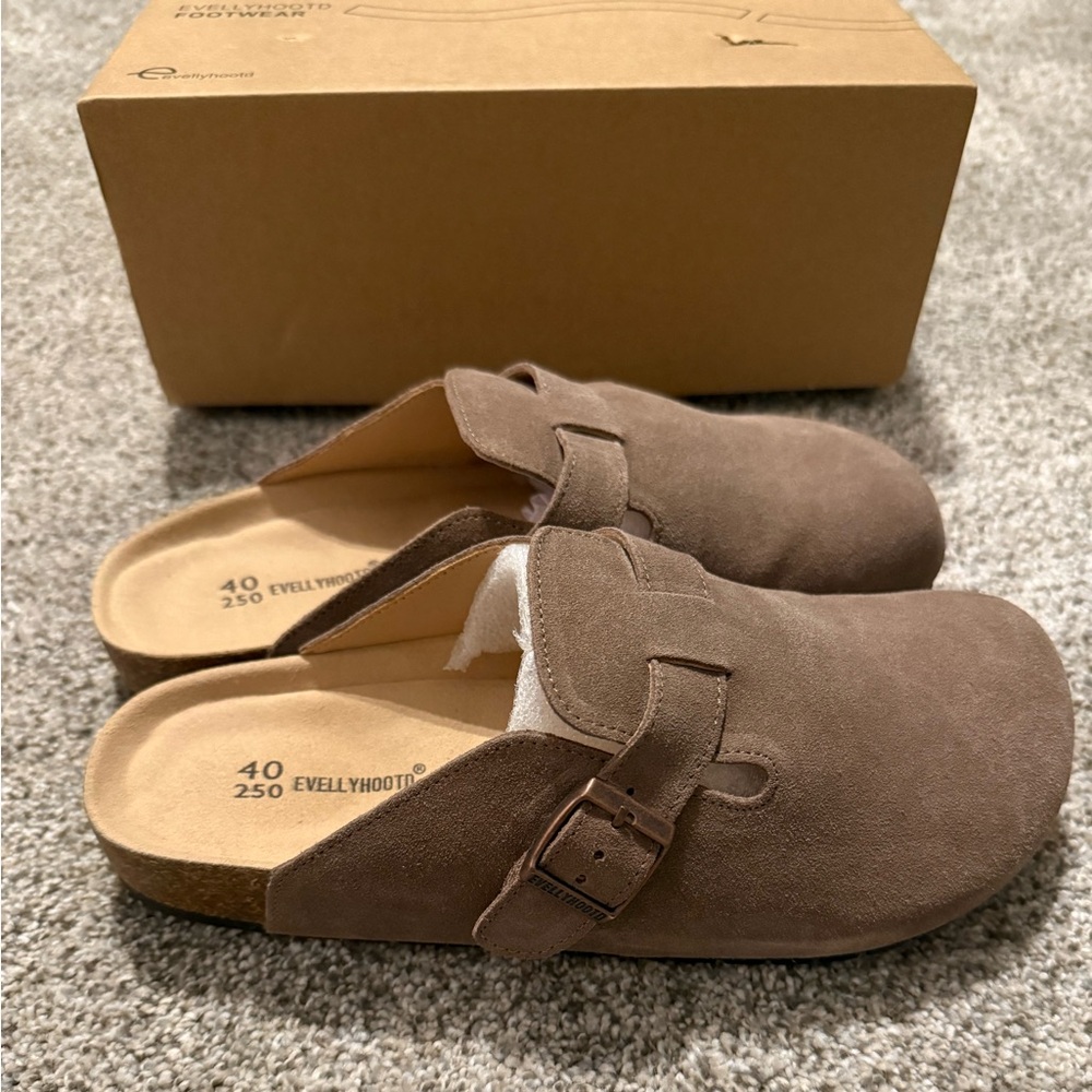 Viral TikTok Clogs
